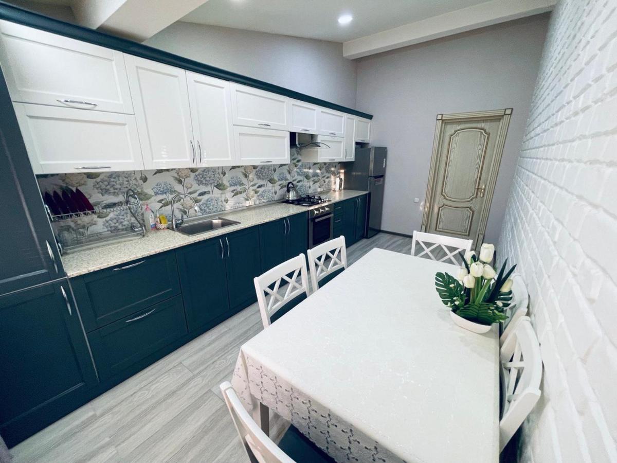 Aleksandra Apartment Samarkand Buitenkant foto
